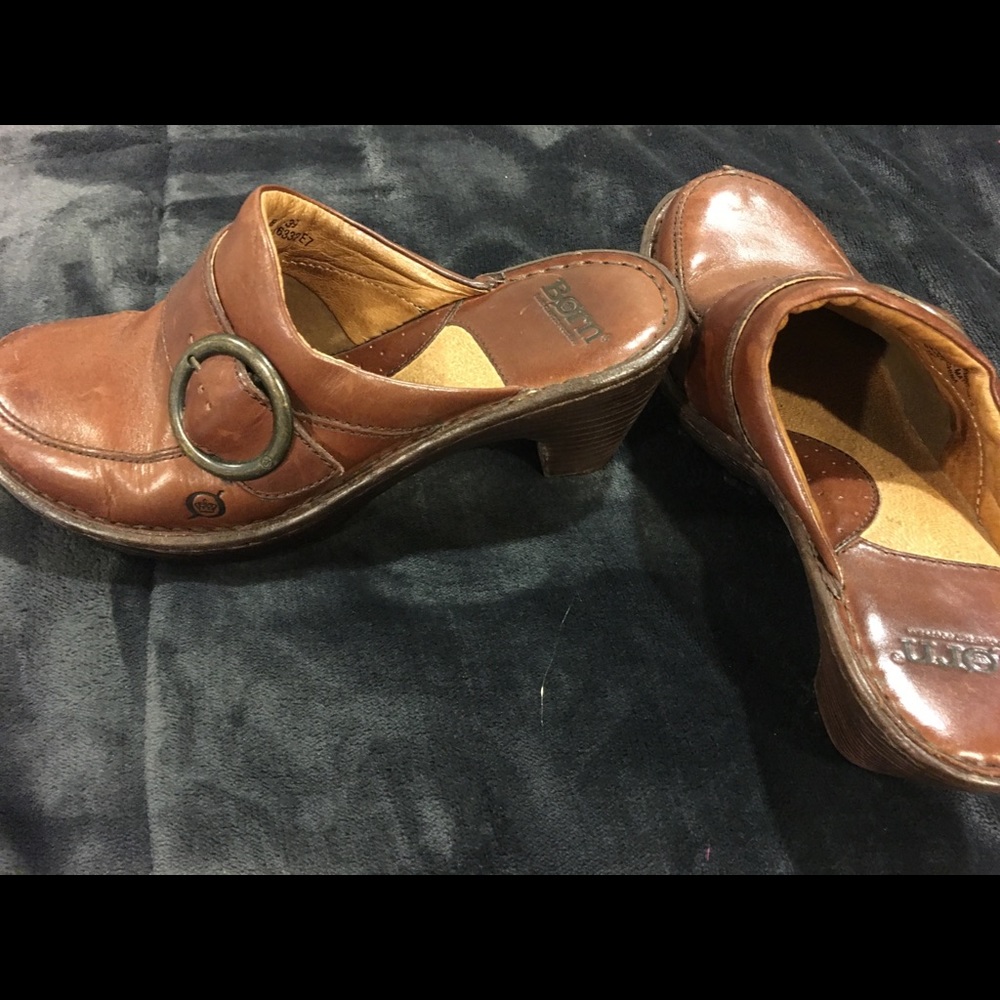 Clogs - Picture 3 of 4
